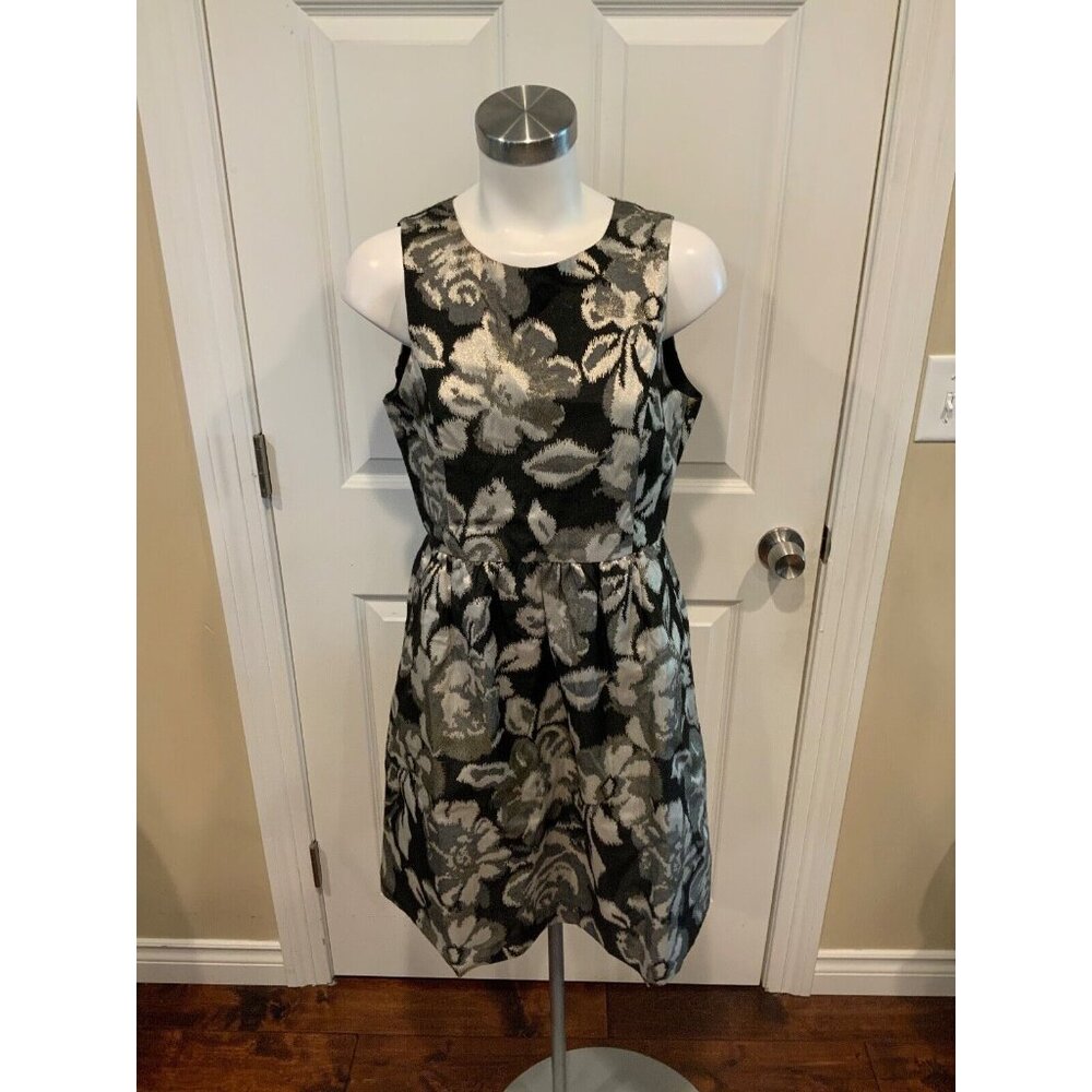 Tabitha Blackl & Metallic Gold Floral Patterned Fit & Flare Dress, Size 8 (US)